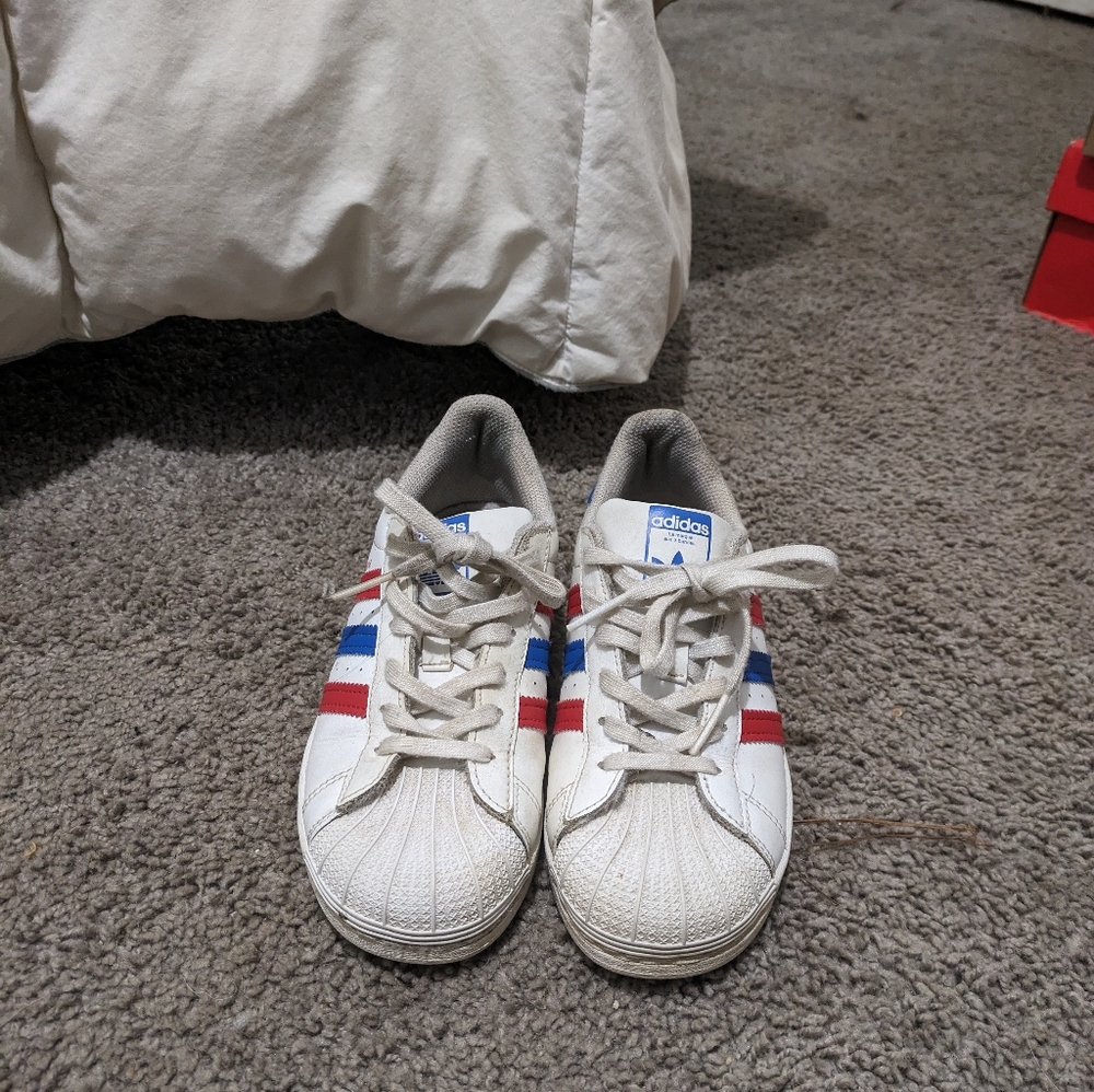 Puma White/red/Blue